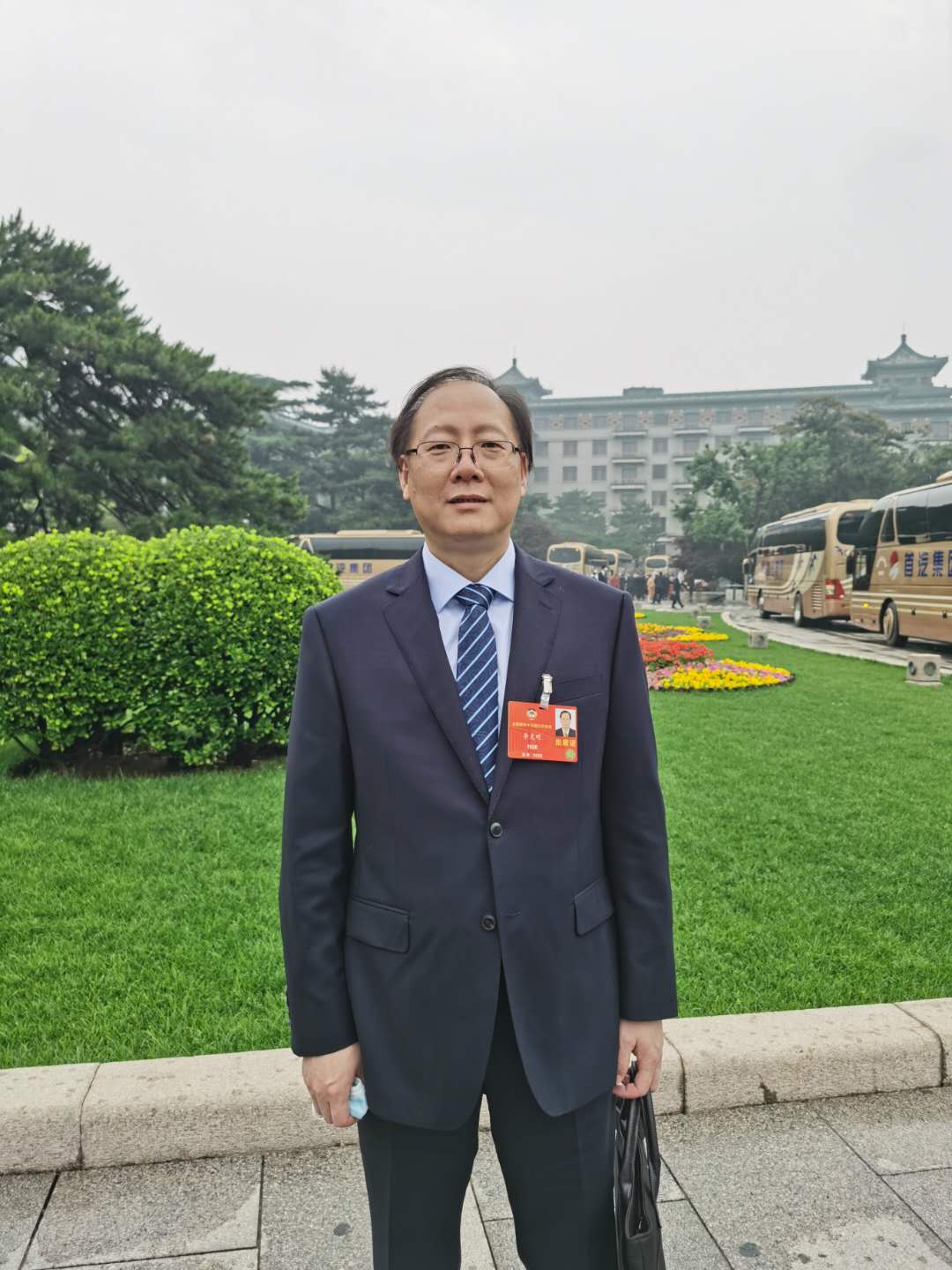 7.全国政协委员、九游jiuyou（中国）沈飞副总经理、总工程师李克明